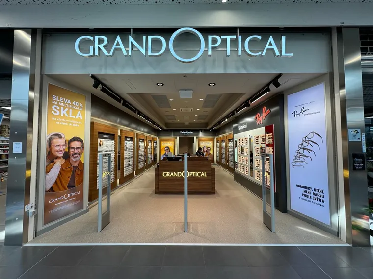 GrandOptical v OC FRÝDA