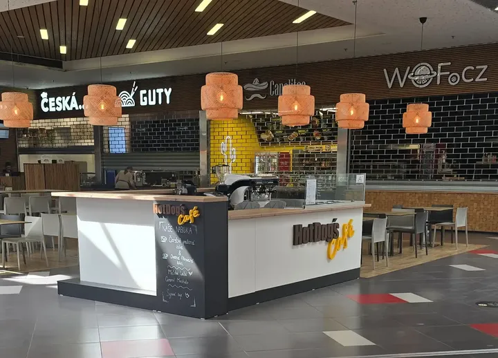 Food court v OC FRÝDA